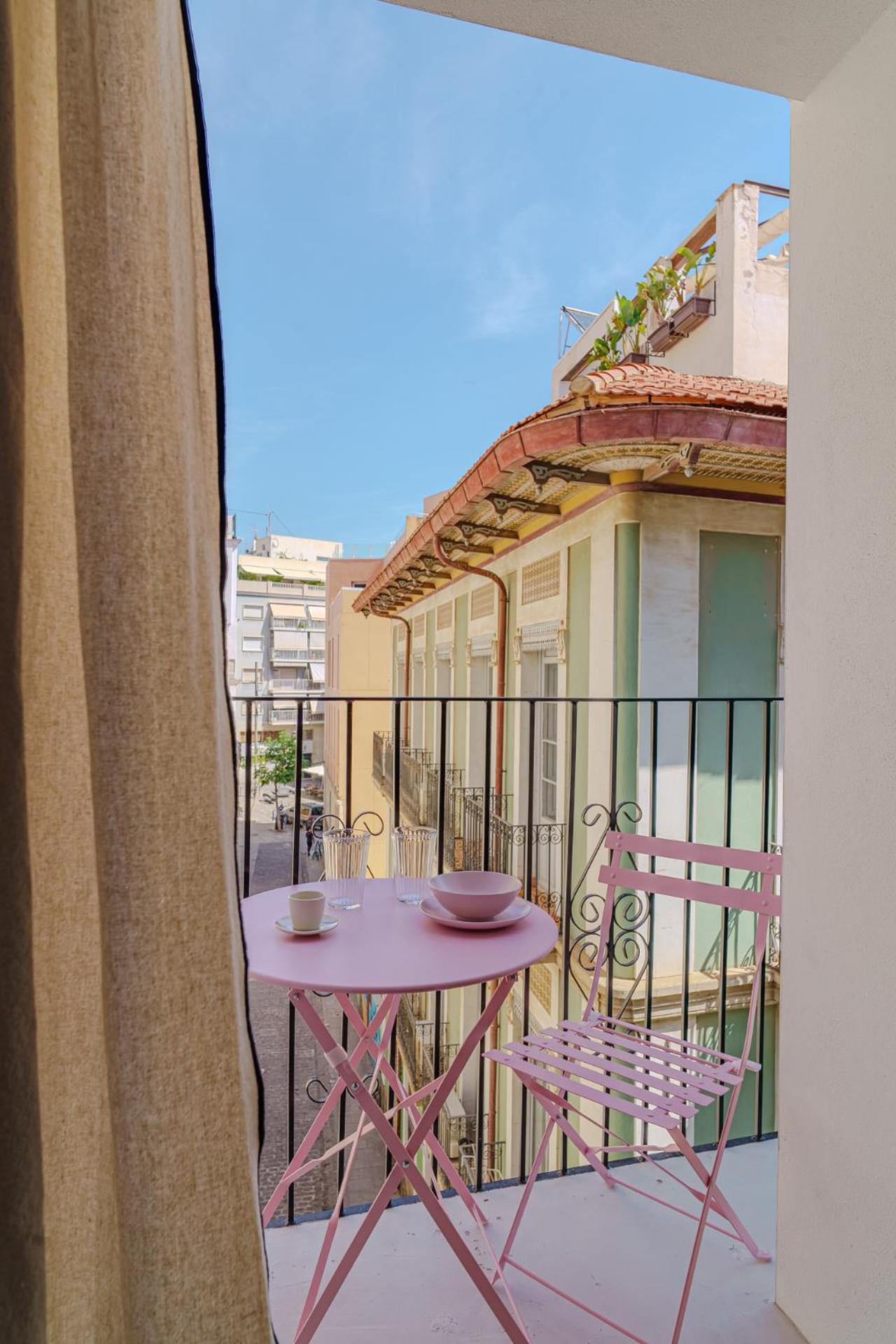 Apartment With Exceptional Charm In Historic Center Of Alicante Exterior photo